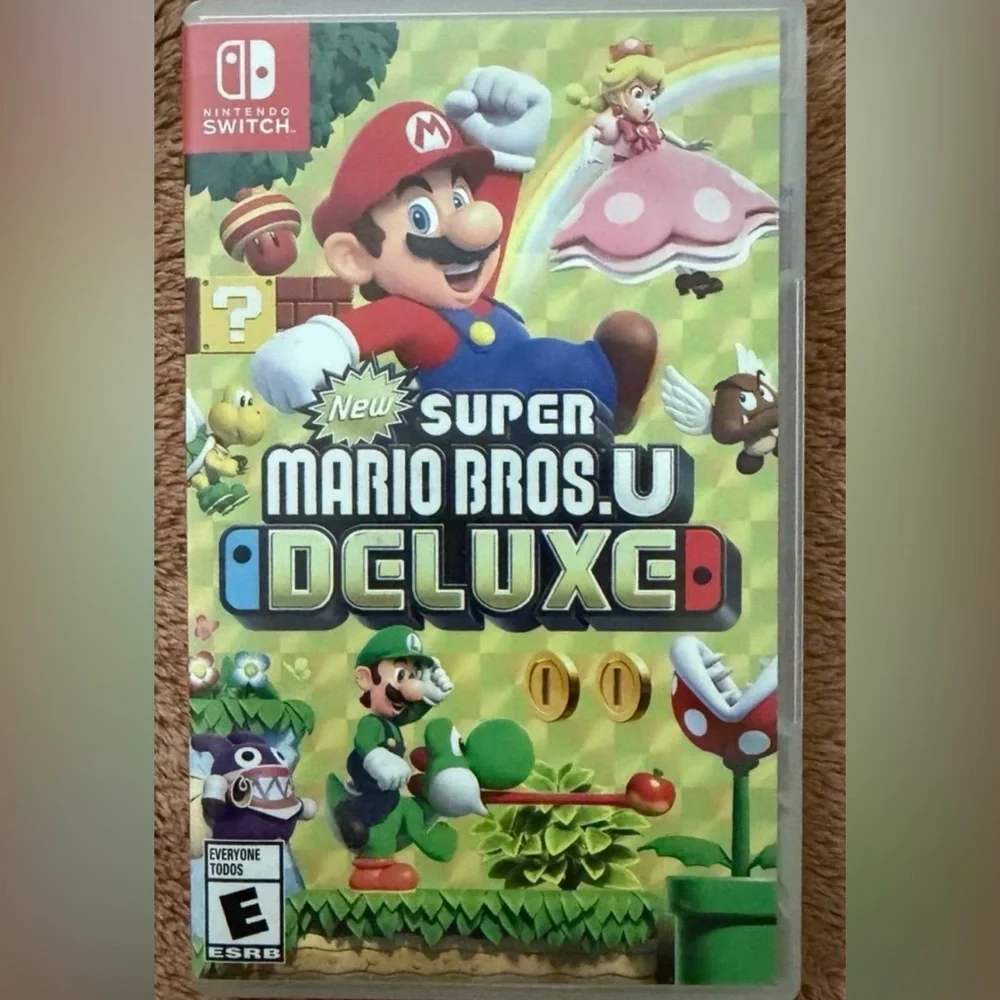 Nintendo Super Mario Bros. U Deluxe Switch - Picture 1 of 2
